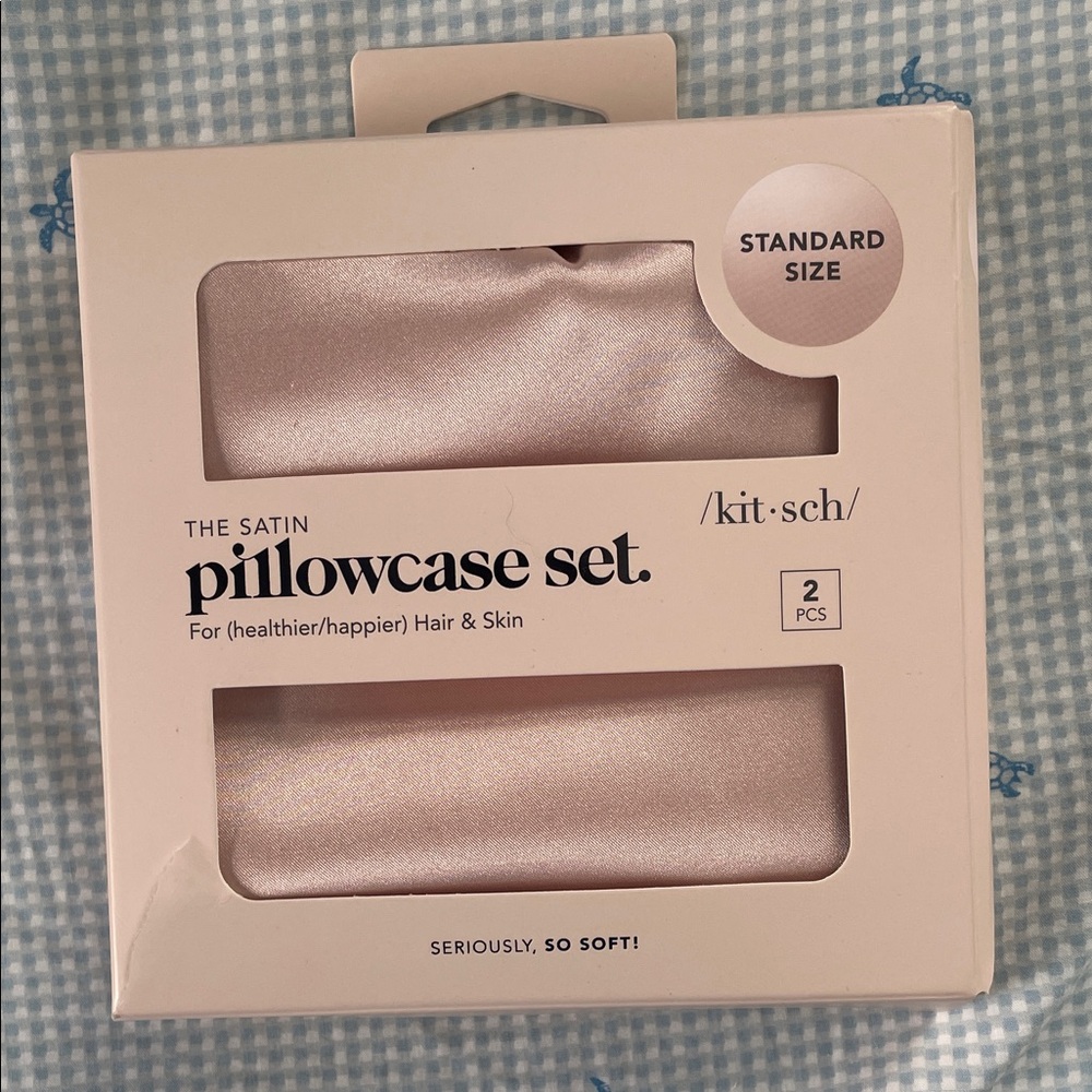 ONE (1) Kitsch Pillowcase